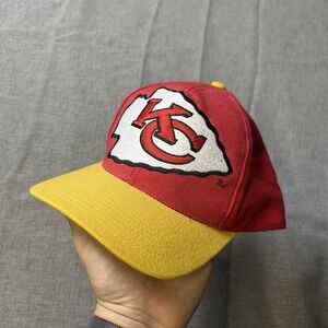 Vintage 90s Kansas City Chiefs Apex One Big Logo Fitted Hat Cap 7 1/4 Wool Blend